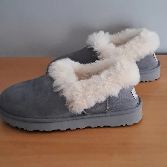 NWOT UGG Nita Slippers - Picture 5 of 9